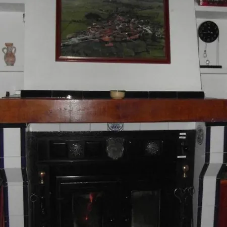 Holiday home Casa Rural Nabera Endrinal